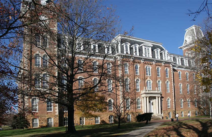 Кампус University of Arkansas
