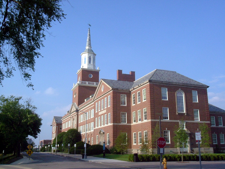 Кампус University of Cincinnati