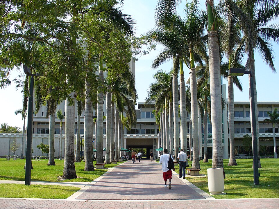 Кампус University of Miami