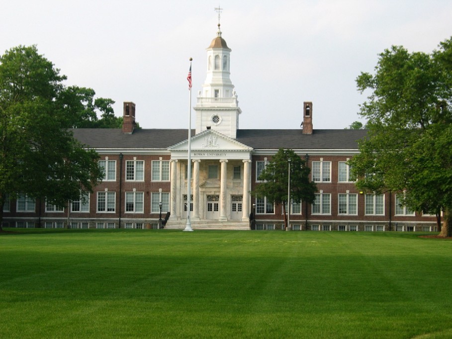 Кампус Rowan University