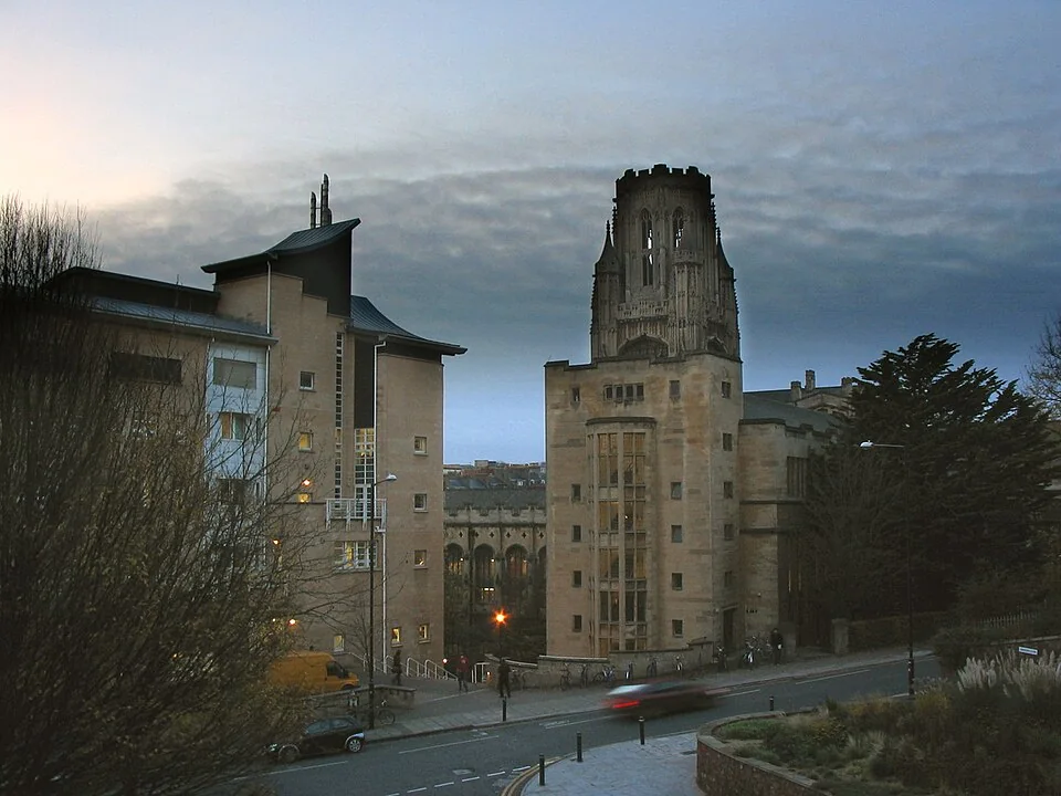 Wills Memorial Building Бристольского университета