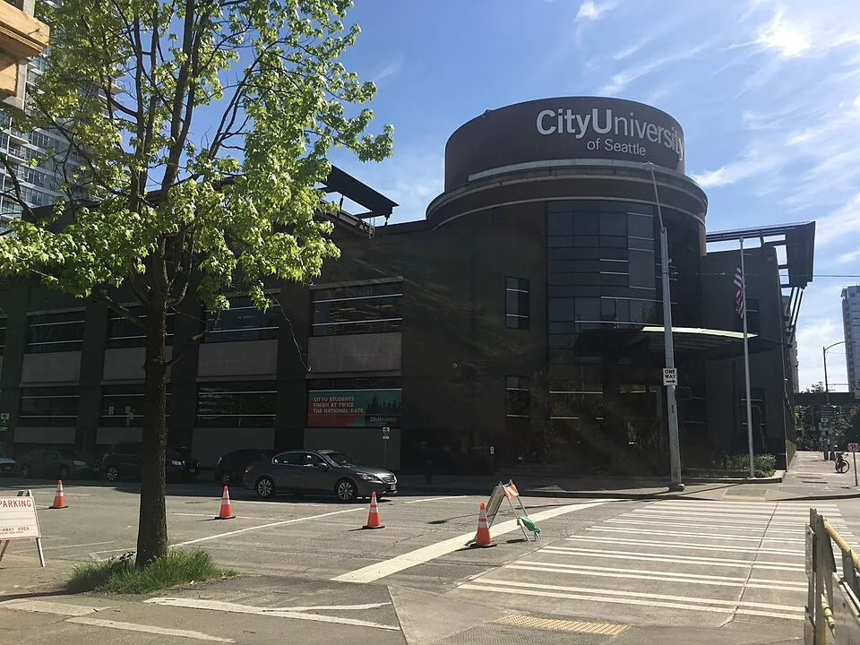 Здание City University of Seattle в Сиэтле