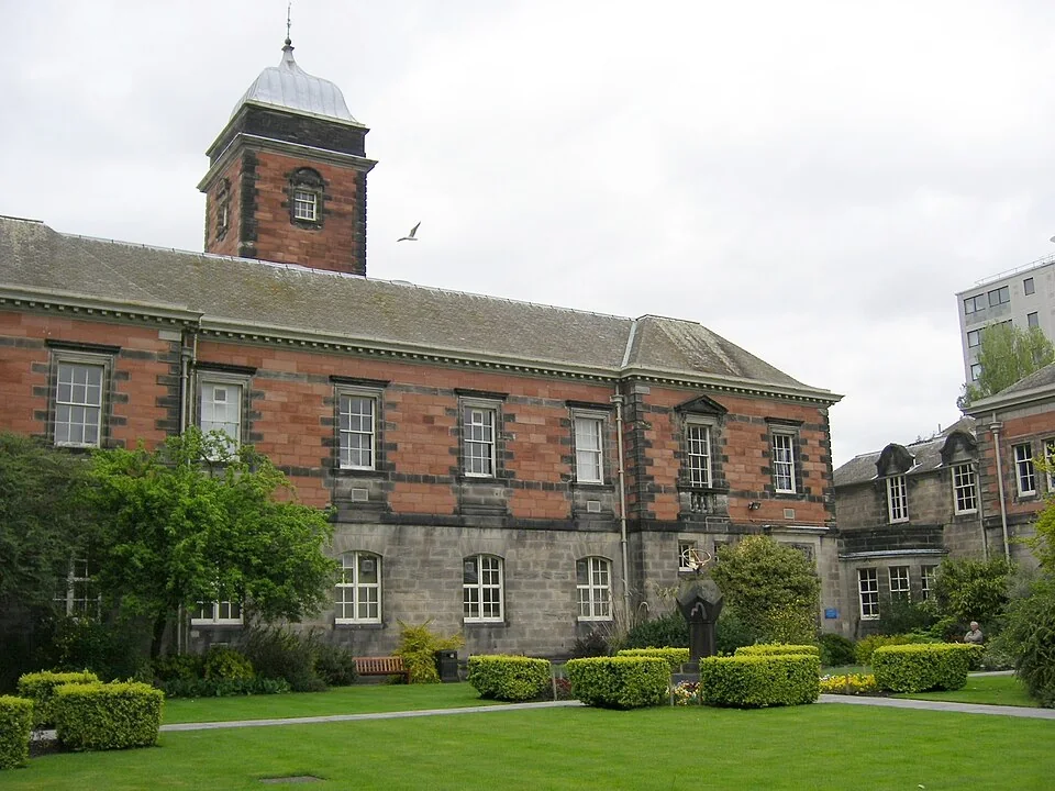 Кампус University of Dundee
