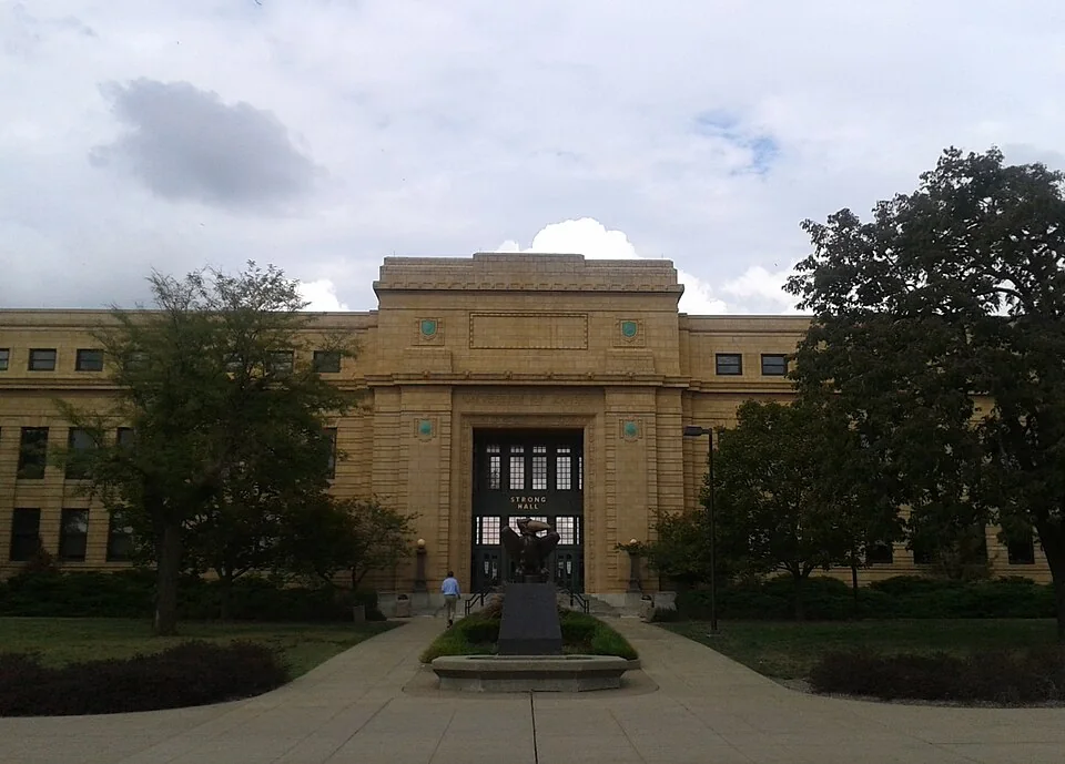 Strong Hall Университета Канзаса в Лоренсе, 2012 год