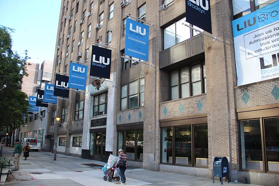 Student Union в кампусе LIU Brooklyn, Нью-Йорк