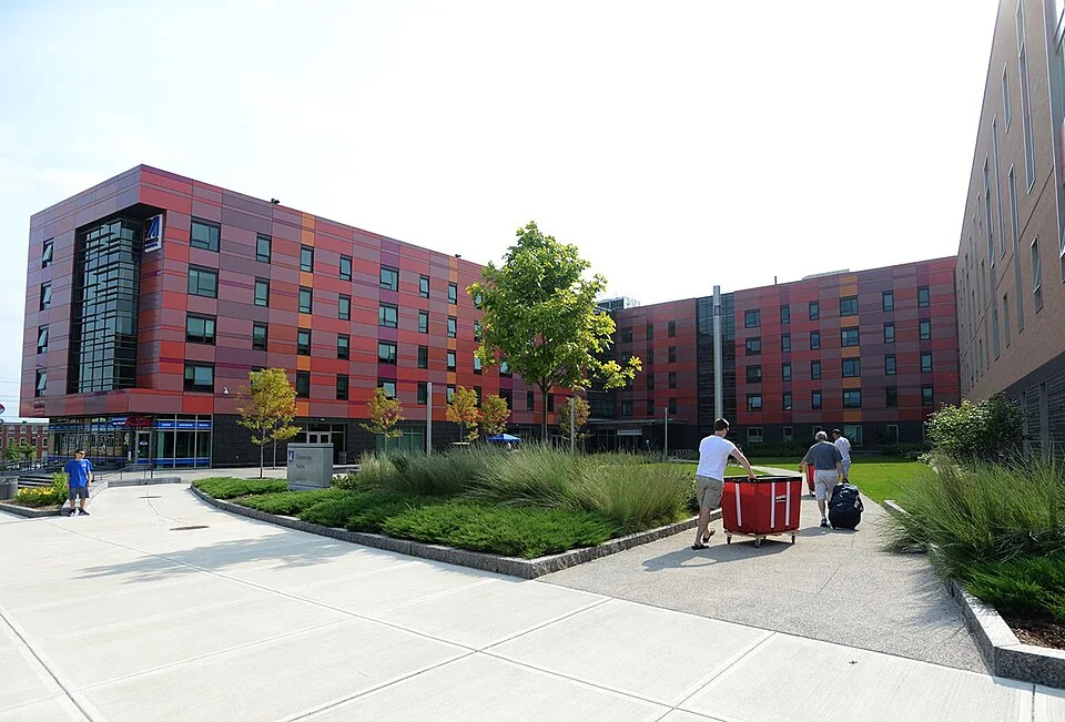 Резиденция University Suites в University of Massachusetts Lowell, 2022 год