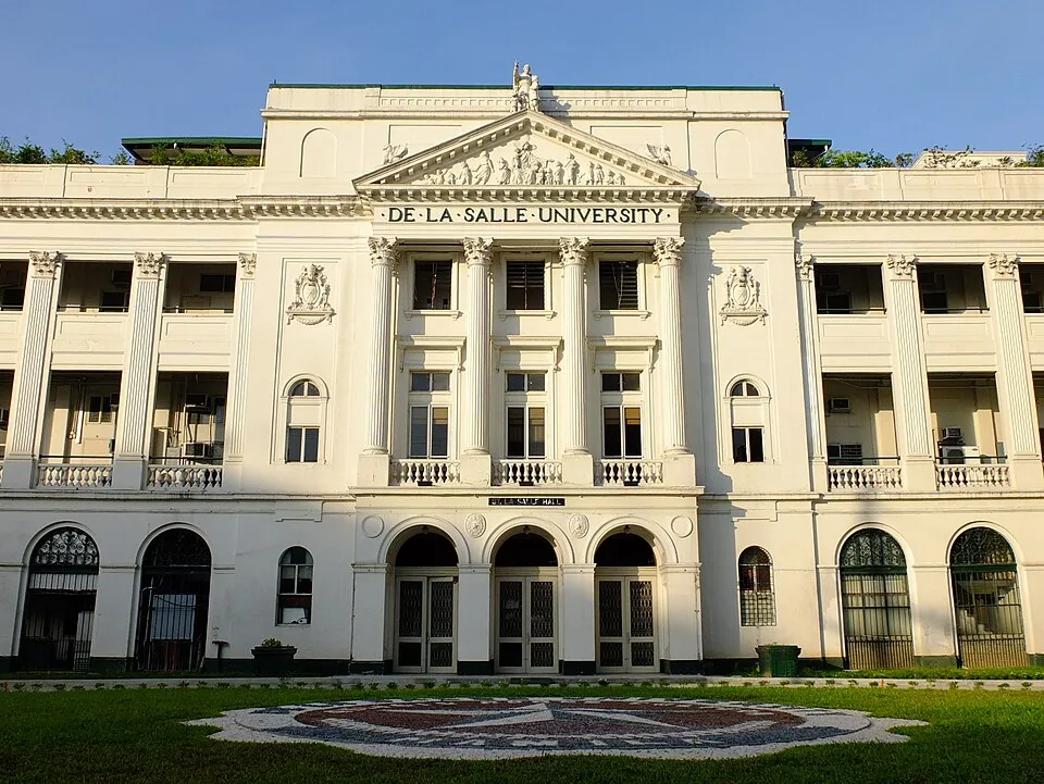 St. La Salle Hall on the Manila campus.