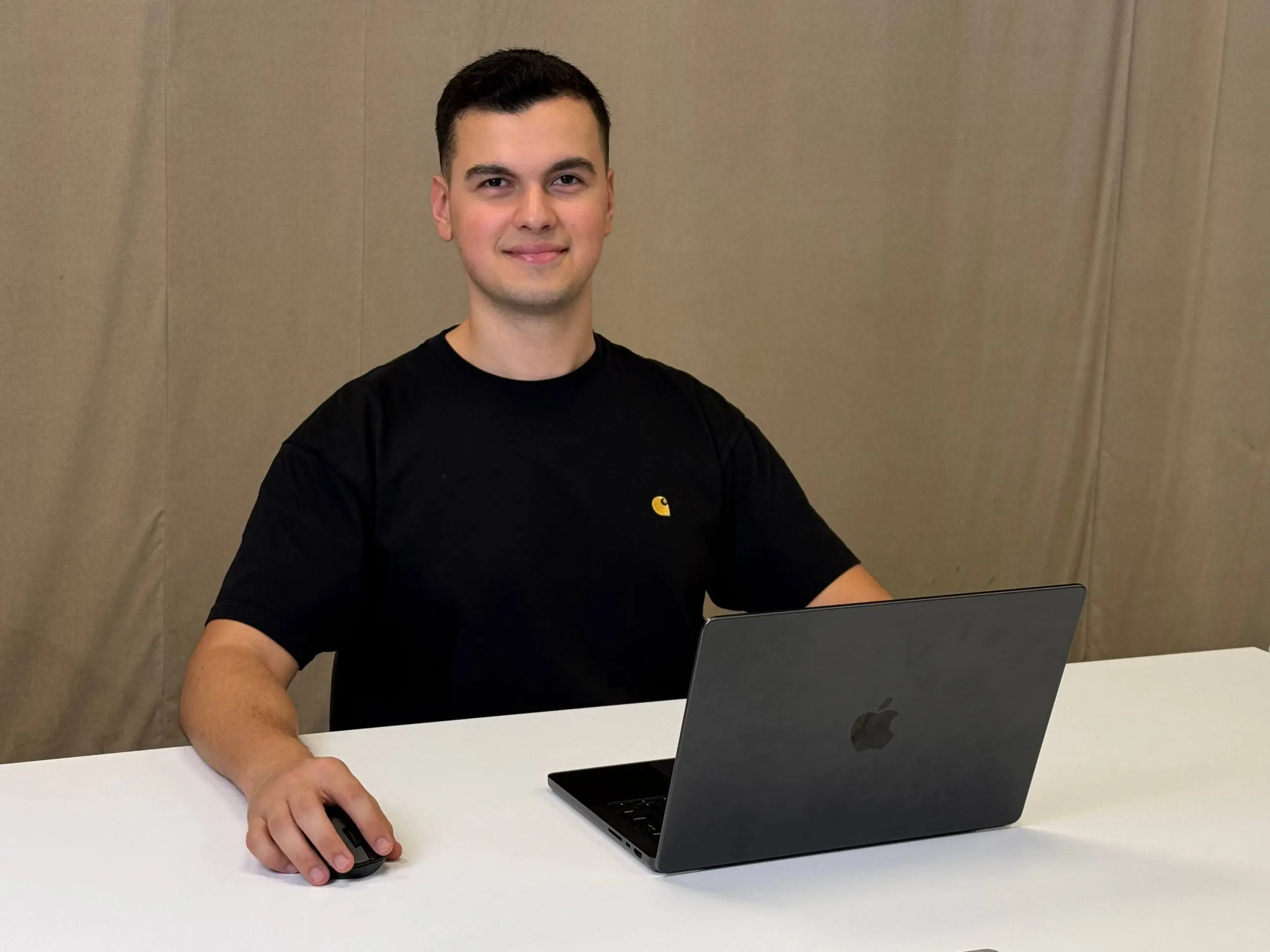 yana studyu consultant